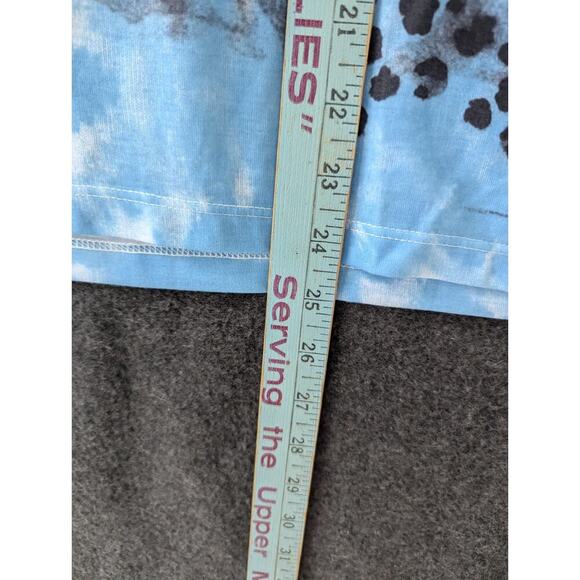 Women's V Neck Top Tee SZ S Cheeta Print Sublimation, , by White Stag,NWT . - Picture 5 of 8